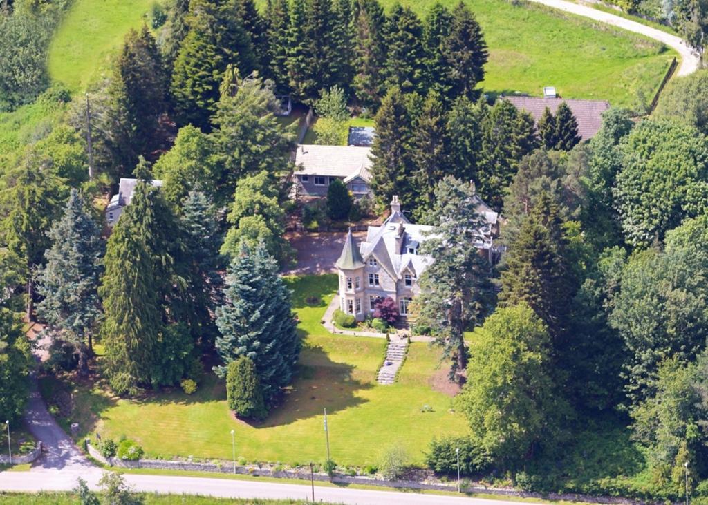Tigh Na Sgiath Country House Hotel Grantown-on-Spey Exterior foto